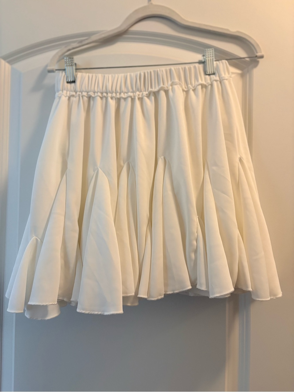 White Flared Pleated Mini Skirt